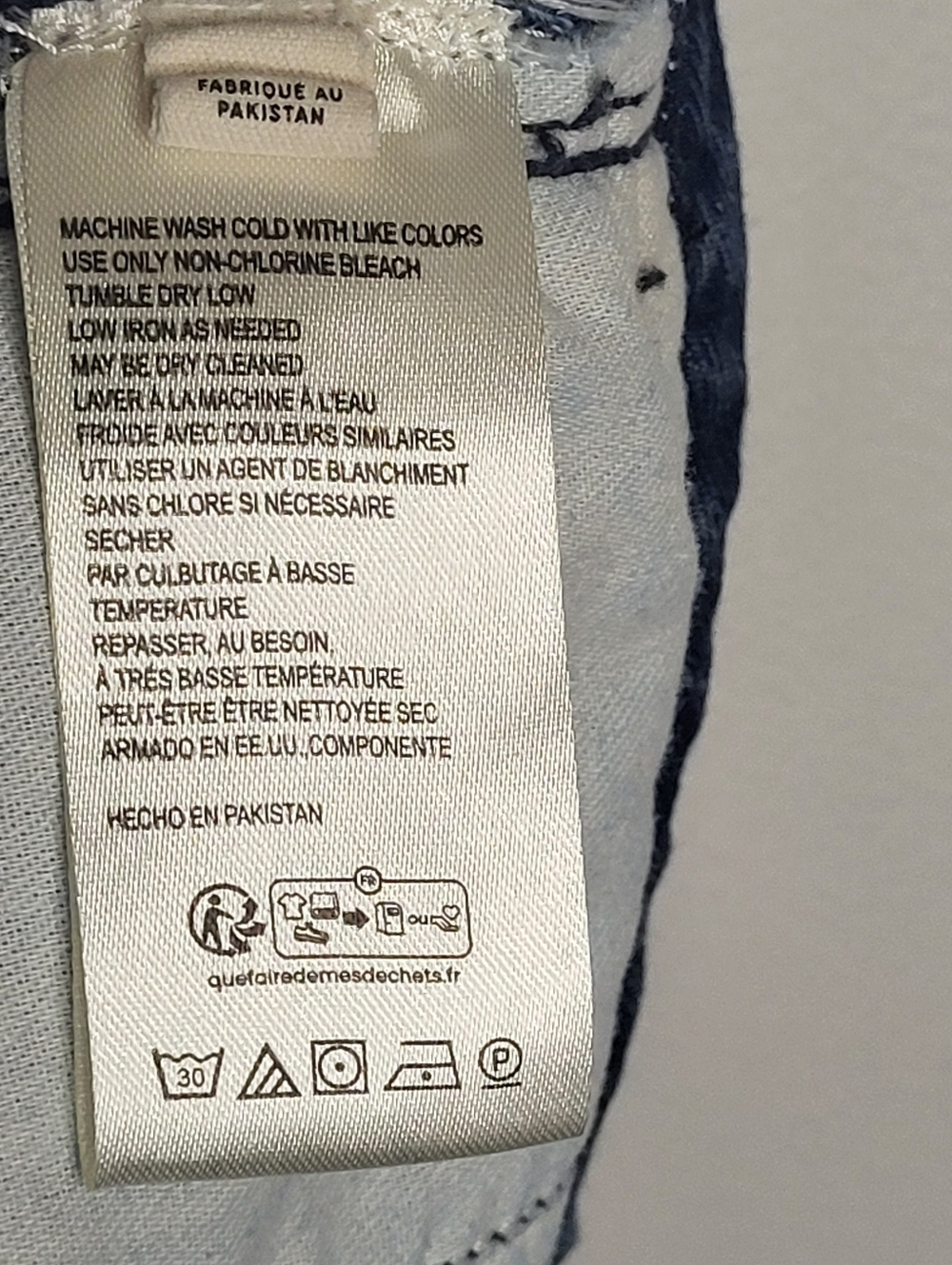 Pilcro Wide-Leg Jeans in Medium Blue - Picture 16 of 16